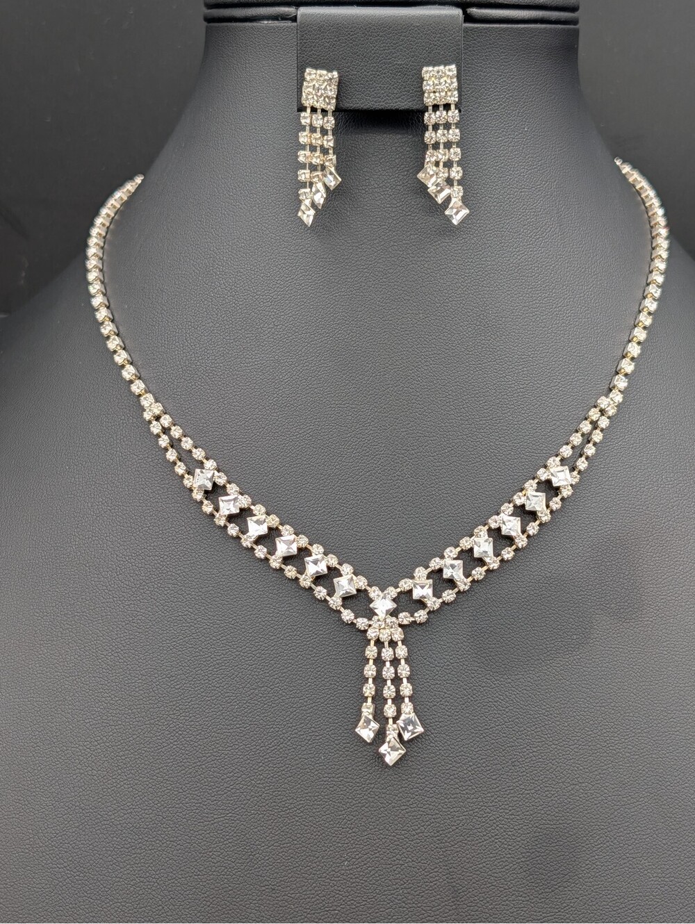 Vintage 18K GP Rhinestone Necklace Earrings Set Drop Fringe Bridal Prom Formal